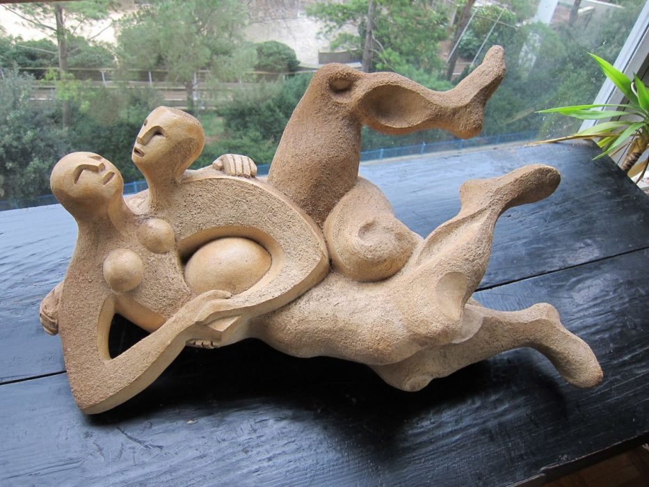 Couple enlacé